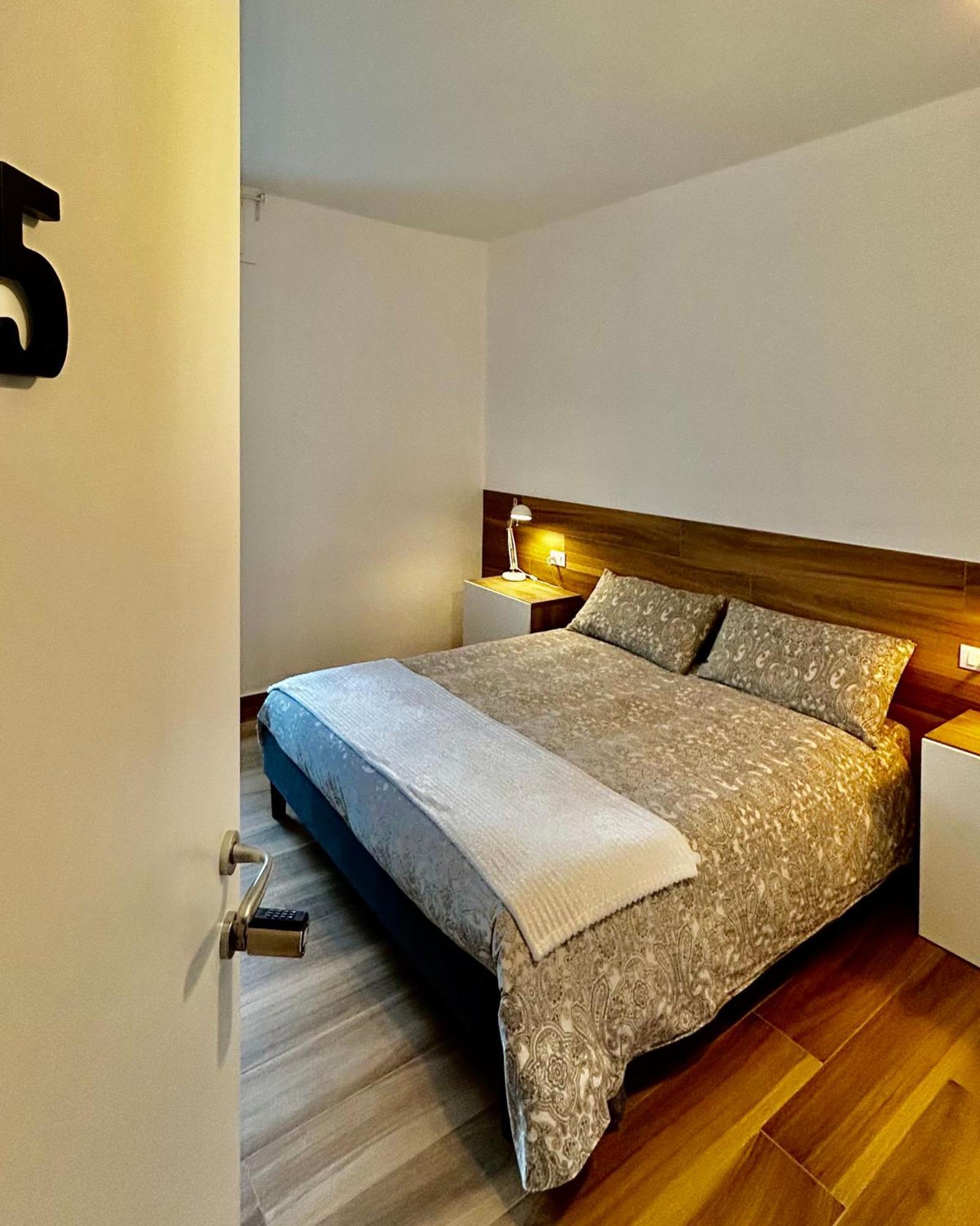 Con Bagno Privato 05 * Milan